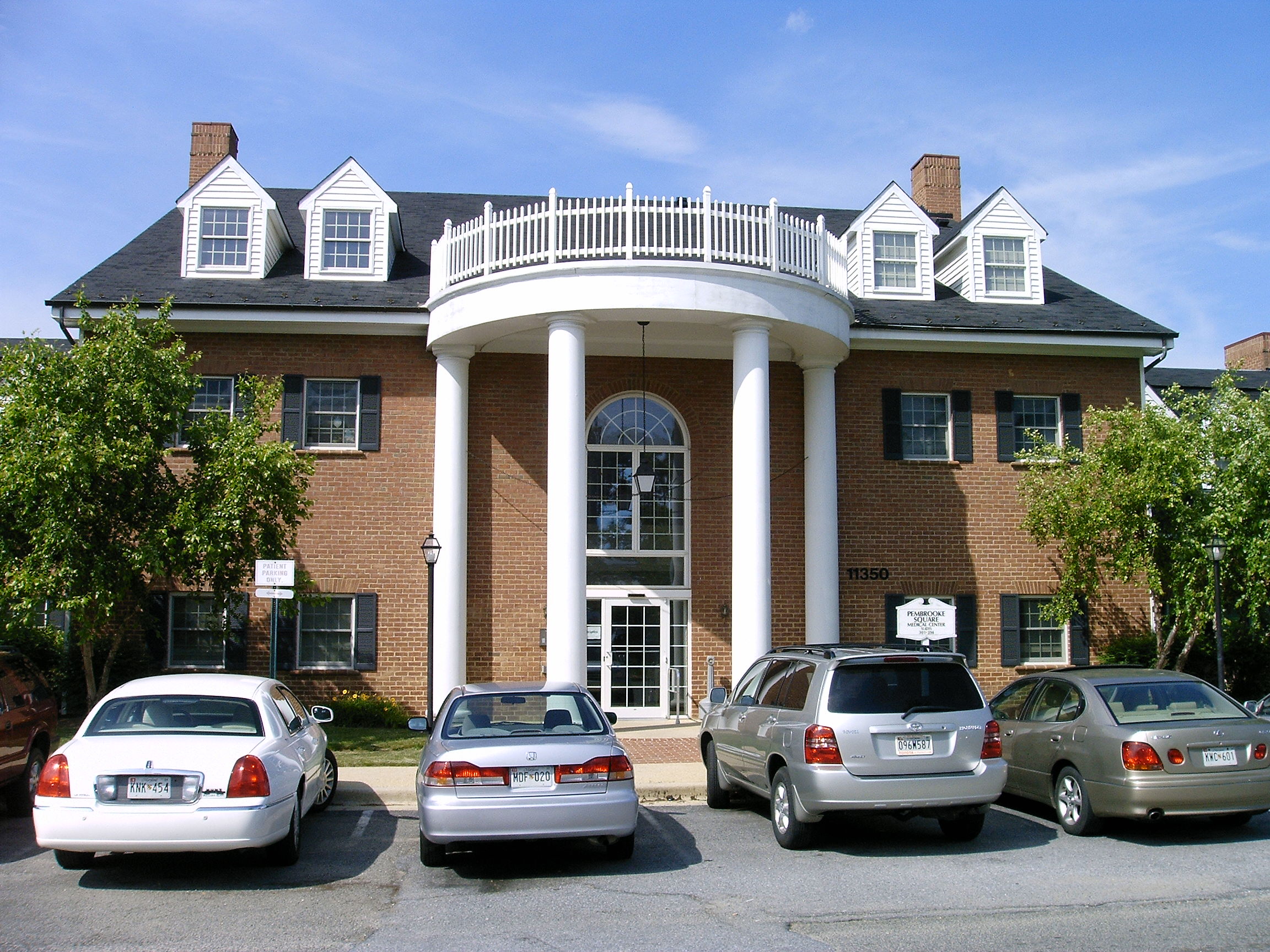 Pembrooke Square Condominium 113